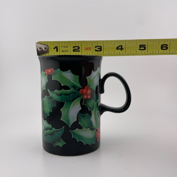 Yuletide Mugs Pattern Designs by Caroline Bessey by Dunoon Stoneware Set of Four - Picture 15 of 15